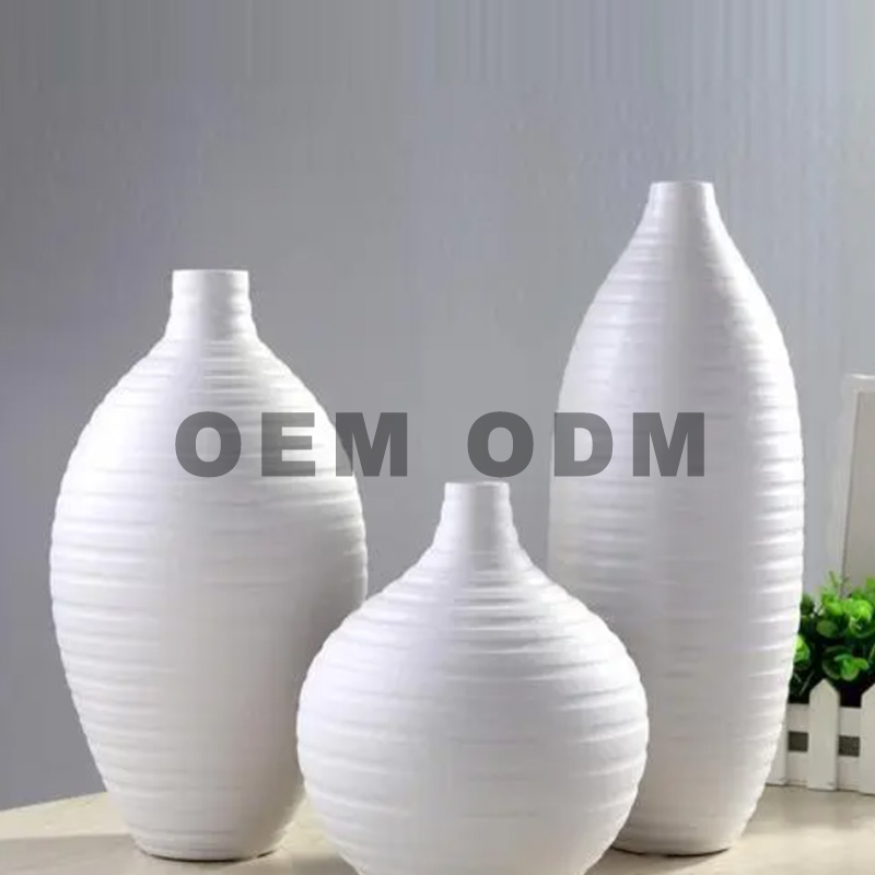 Poterie moderne - forme d'art